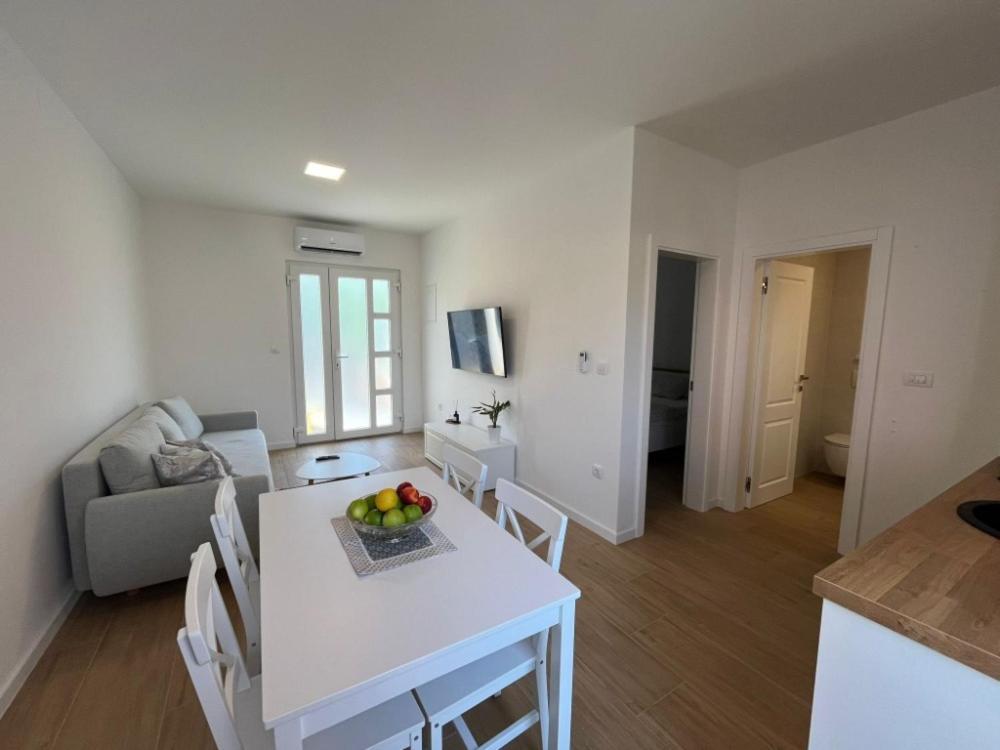 Apartments Laura كورتْشولا المظهر الخارجي الصورة