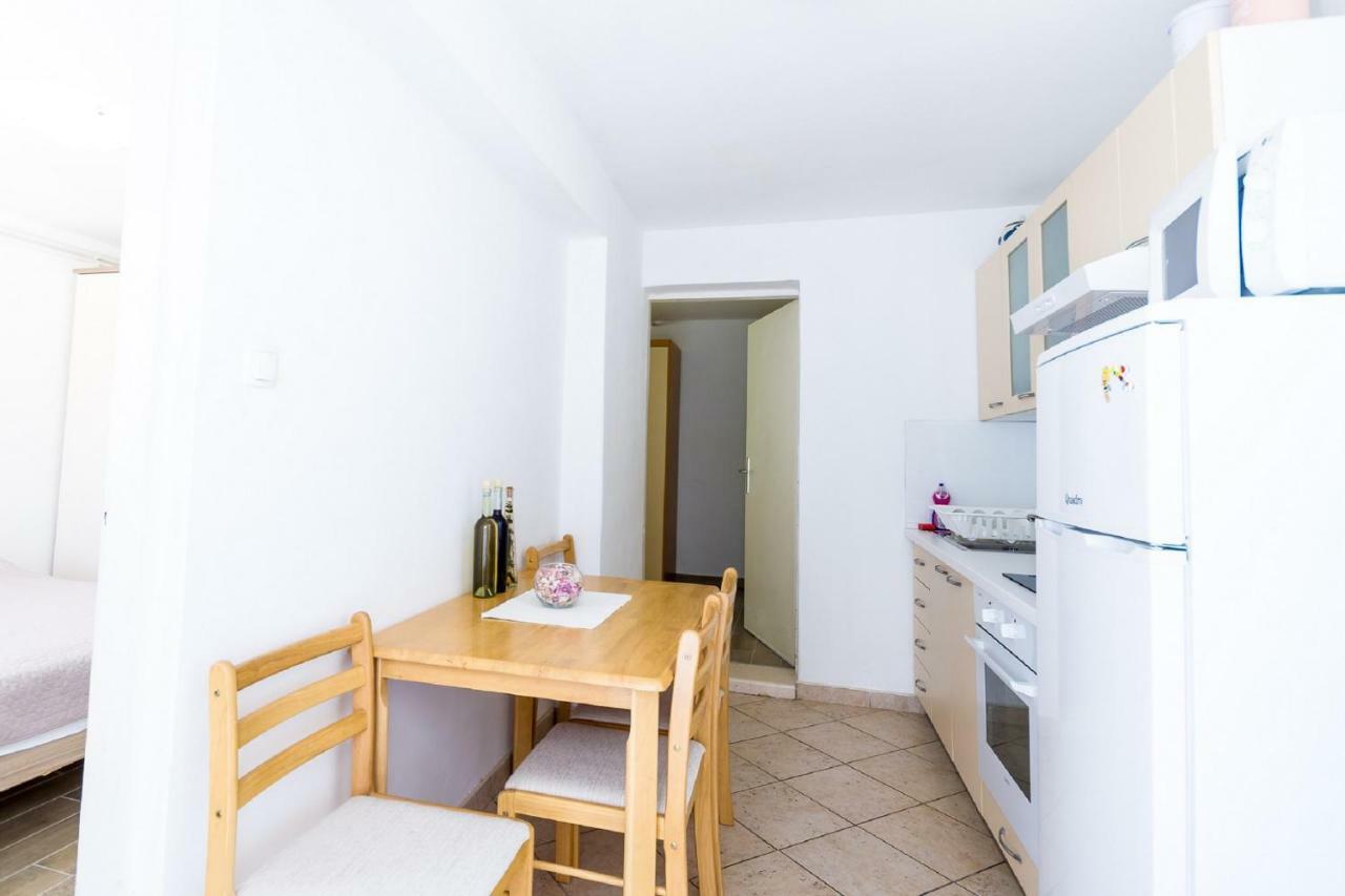 Apartments Laura كورتْشولا المظهر الخارجي الصورة